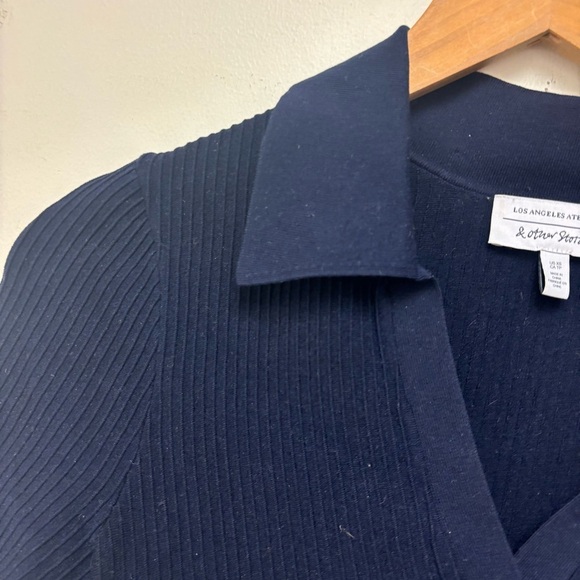 & Other Stories Cropped Open Collar Knit Top - Picture 4 of 10